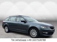Gebraucht Skoda Octavia Ambition 131 PS (96 kW) 2019 Grau Kombi