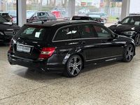 Gebraucht Mercedes C180 AMG 156 PS (114 kW) 2013 Schwarz Kombi