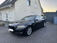 Gebraucht BMW 525 Sport Line 218 PS (160 kW) 2012 Schwarz Limousine