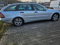 Gebraucht Mercedes C220 150 PS (110 kW) 2005 Silber Kombi