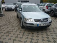 Gebraucht VW Passat Trendline 131 PS (96 kW) 2002 Blau Limousine