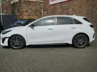 Gebraucht Kia Ceed GT GT 204 PS (150 kW) 2021 Weiß Limousine