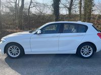 Gebraucht BMW 116 109 PS (80 kW) 2016 Weiß Kleinwagen