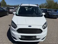Gebraucht Ford Tourneo Courier Trend 101 PS (74 kW) 2017 Weiß Van / Kleinbus