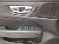 Gebraucht Volvo V60 R-Design 253 PS (186 kW) 2021 Denim blaumetallic Kombi