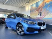 Gebraucht BMW 118 Performance 136 PS (100 kW) 2021 Seaside blue metallic Kleinwagen