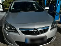 Gebraucht Opel Astra 140 PS (102 kW) 2012 Grau Kombi