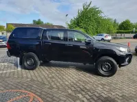 Gebraucht Toyota HiLux Cool 150 PS (110 kW) 2018 Tiefschwarz mica metallic Pickup