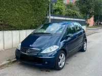 Gebraucht Mercedes A170 115 PS (84 kW) 2009 Blau Kleinwagen
