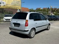 Occasion Hyundai Matrix GLS 103 ch (75 kW) 2004 Gris Monospace