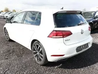 Gebraucht VW Golf VII IQ Drive 131 PS (96 kW) 2019 Weiß metallic