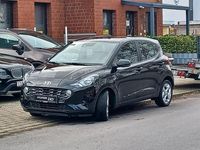 Gebraucht Hyundai i10 Trend 67 PS (49 kW) 2023 Schwarz Kleinwagen