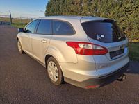 Usata Ford Focus 116 CV (85 kW) 2013 Argento Station wagon