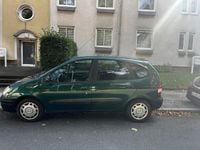 Gebraucht Renault Scénic 107 PS (78 kW) 2000 Grün Van / Kleinbus