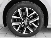 Gebraucht VW Passat Business 200 PS (147 kW) 2023 Mondsteingrau Kombi