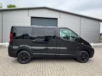 Second-hand Renault Trafic Black Edition 114 CP (83 kW) 2013 Negru Monovolum