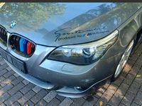 Gebraucht BMW 530 243 PS (178 kW) 2008 Grün Limousine