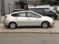 Gebraucht Toyota Prius Executive 77 PS (56 kW) 2004 Silber Kleinwagen