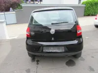 Gebraucht VW Fox 55 PS (40 kW) 2006 Schwarz Kleinwagen