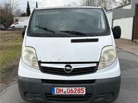 Gebraucht Opel Vivaro 90 PS (66 kW) 2006 Weiß Van / Kleinbus