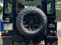 Gebraucht Land Rover Defender SE 122 PS (89 kW) 2014 Schwarz Kombi