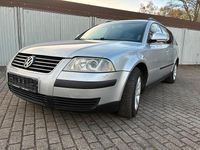 Gebraucht VW Passat 140 PS (102 kW) 2005 Silber Kombi