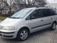 Gebraucht VW Sharan Highline 116 PS (85 kW) 2002 Silber Van / Kleinbus