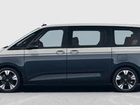 Neu VW Multivan Life 150 PS (110 kW) 2026 Candyweiß/ starlight blue met Van