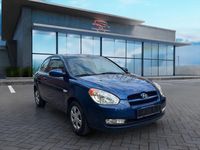 Gebraucht Hyundai Accent 97 PS (71 kW) 2007 Blau Kleinwagen