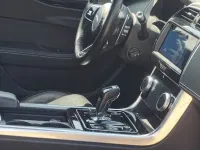 Gebraucht Jaguar XE R-Dynamic 250 PS (183 kW) 2020 Schwarz Limousine