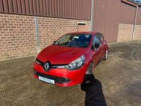 Gebraucht Renault Clio IV Dynamique 73 PS (53 kW) 2013 Feuerrot Kleinwagen