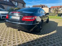 Usata Mercedes E250 204 CV (150 kW) 2010 Nero Coupé
