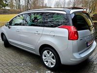 Gebraucht Peugeot 5008 Allure 150 PS (110 kW) 2016 Silber Van / Kleinbus