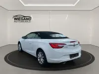 Gebraucht Opel Cascada Edition 120 PS (88 kW) 2013 Weiß Cabrio