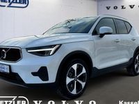 Neu Volvo XC40 Core 163 PS (119 kW) 2026 Weiß SUV
