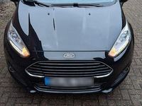 Gebraucht Ford Fiesta Titanium 101 PS (74 kW) 2015 Schwarz Kleinwagen