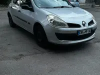 Używany Renault Clio II 75 KM (55 kW) 2007 Srebrny Hatchback