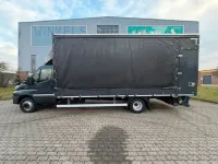 Second-hand Iveco Daily 180 CP (132 kW) 2020 Gri Van
