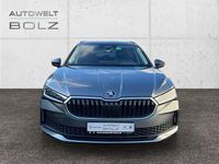 Gebraucht Skoda Superb Essence 150 PS (110 kW) 2025 Grau Limousine