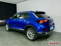 Gebraucht VW T-Roc Style 150 PS (110 kW) 2025 Blau SUV