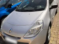 Gebraucht Renault Clio 75 PS (55 kW) 2010 Silber Kleinwagen