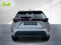 Gebraucht Toyota Yaris Hybrid Connect Style 116 PS (85 kW) 2024 Shimmering silver metallic