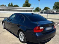 Gebraucht BMW 320 150 PS (110 kW) 2007 Blau Limousine