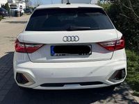 Gebraucht Audi A1 110 PS (80 kW) 2022 Weiß SUV