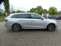 Gebraucht Skoda Octavia Style 150 PS (110 kW) 2022 Stribrna brilliant/ brilliants Kombi