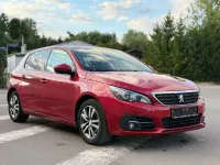 Gebraucht Peugeot 308 Style 131 PS (96 kW) 2021 Rot Limousine
