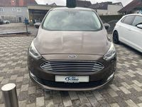 Gebraucht Ford C-MAX Titanium 125 PS (91 kW) 2016 Braun Van / Kleinbus