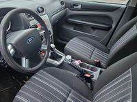 Gebraucht Ford Focus Ghia 101 PS (74 kW) 2008 Schwarz Kombi