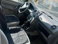 Gebraucht VW Caddy 69 PS (50 kW) 2009 Weiß Van / Kleinbus