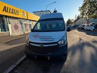 Second-hand Opel Vivaro 2017 Argintiu Monovolum